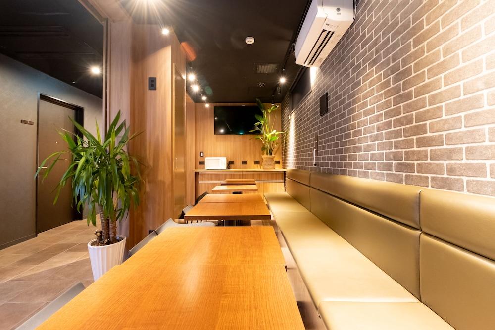 Nipponbashi Crystal Hotel Osaka Exterior photo